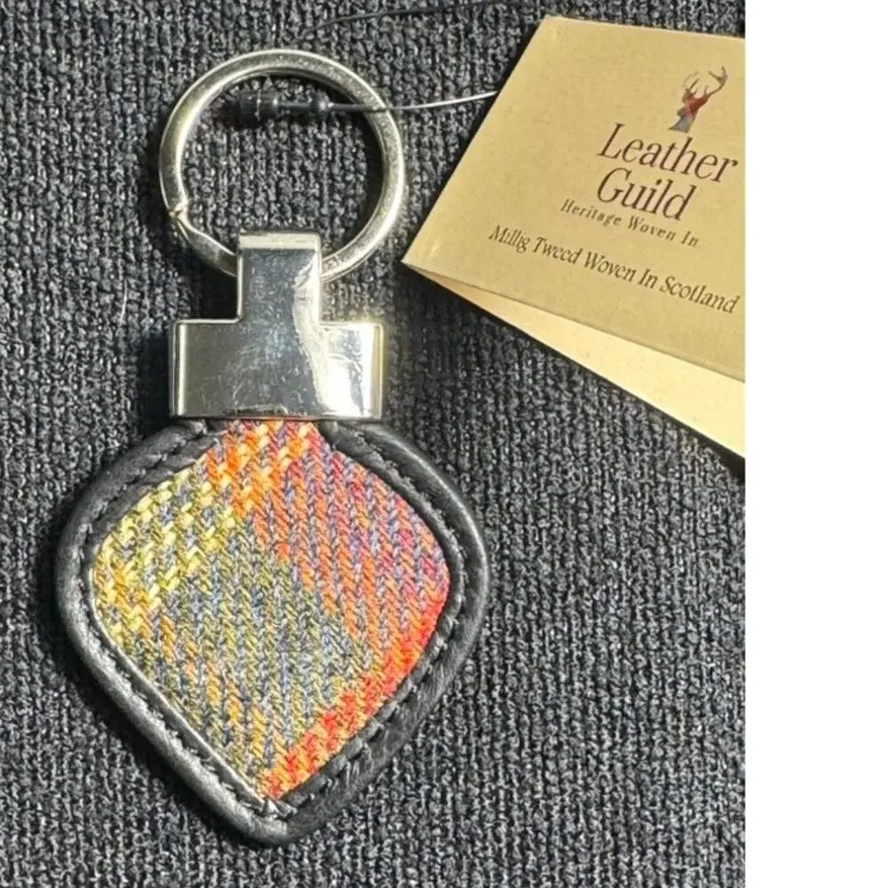 Leather Guild Tartan & Leather Heart Keyring Rowan Tweed Wool